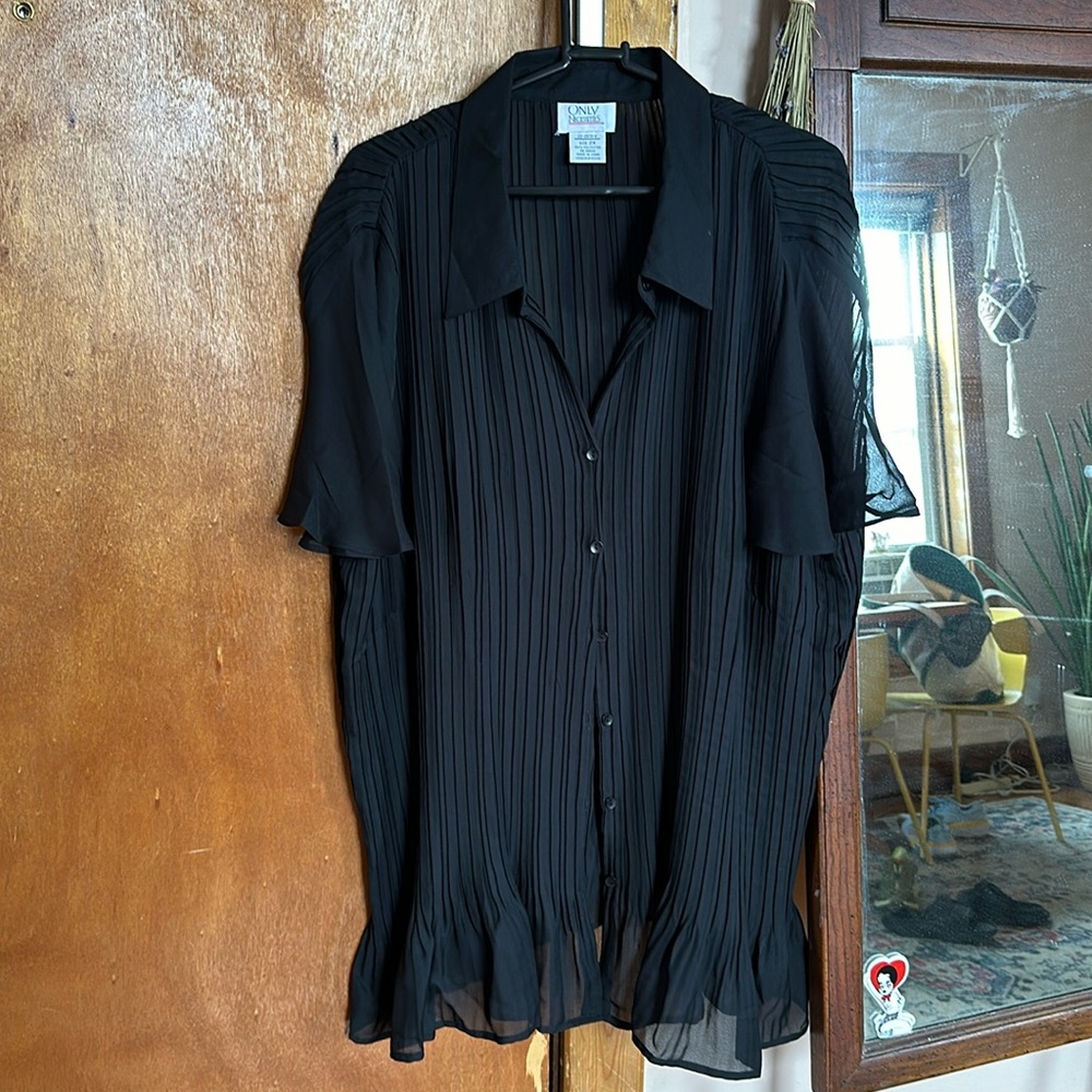 Vintage black pleated top with ruffles and semi sheer fabric goth Victorian y2k